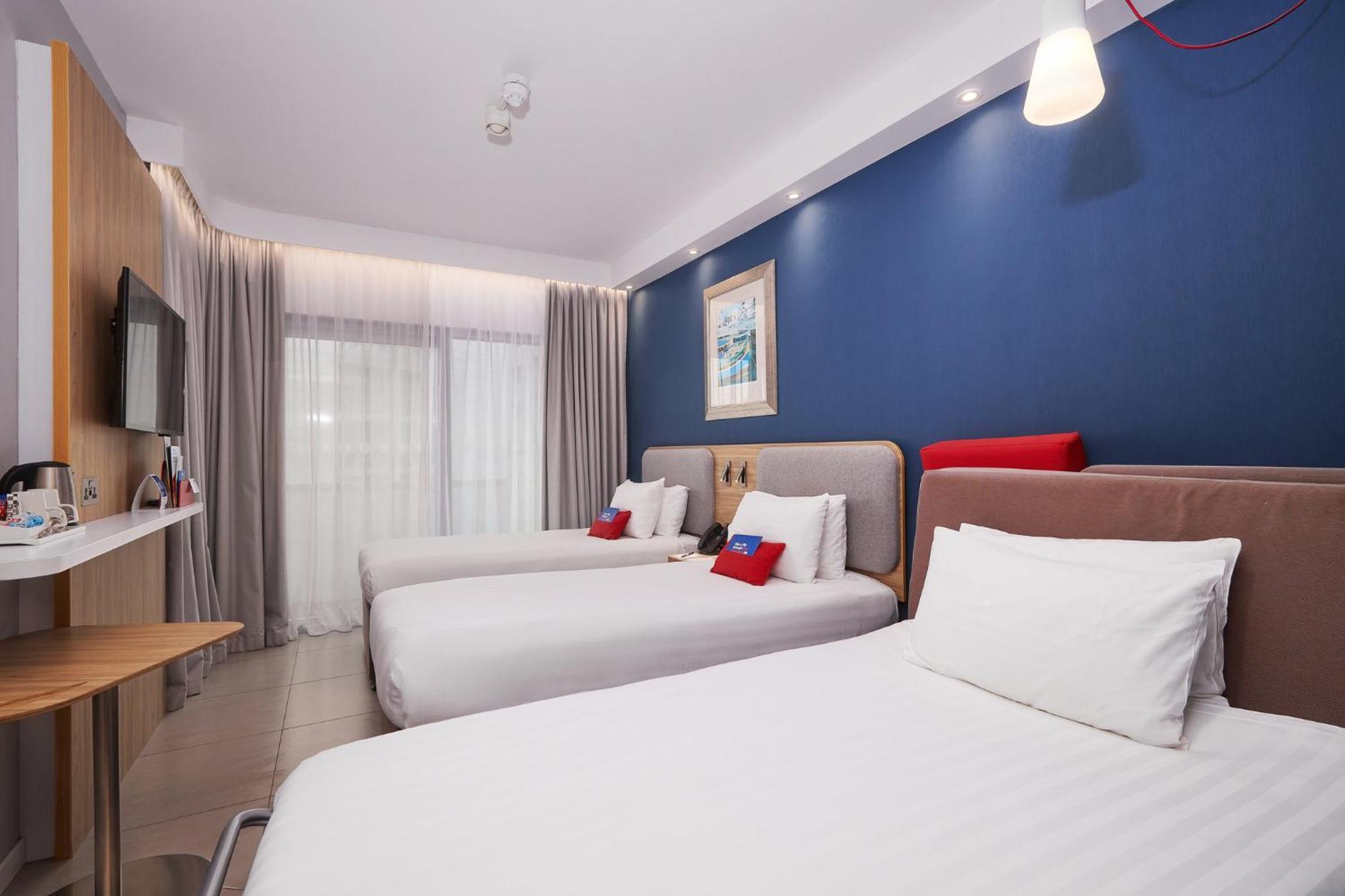 Hotel Express - Malta By Ihg 3*