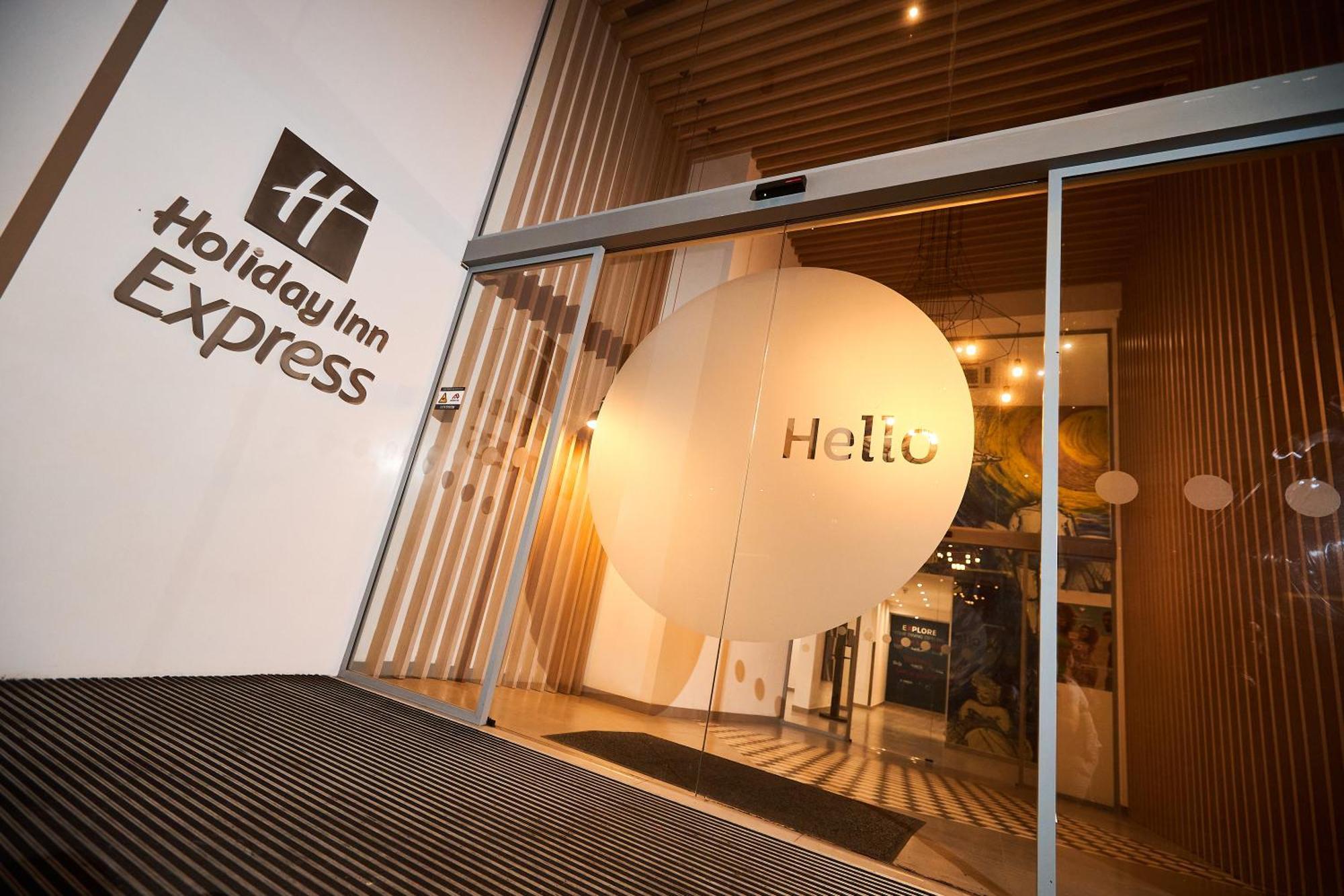Hotel Express - Malta By Ihg 3*