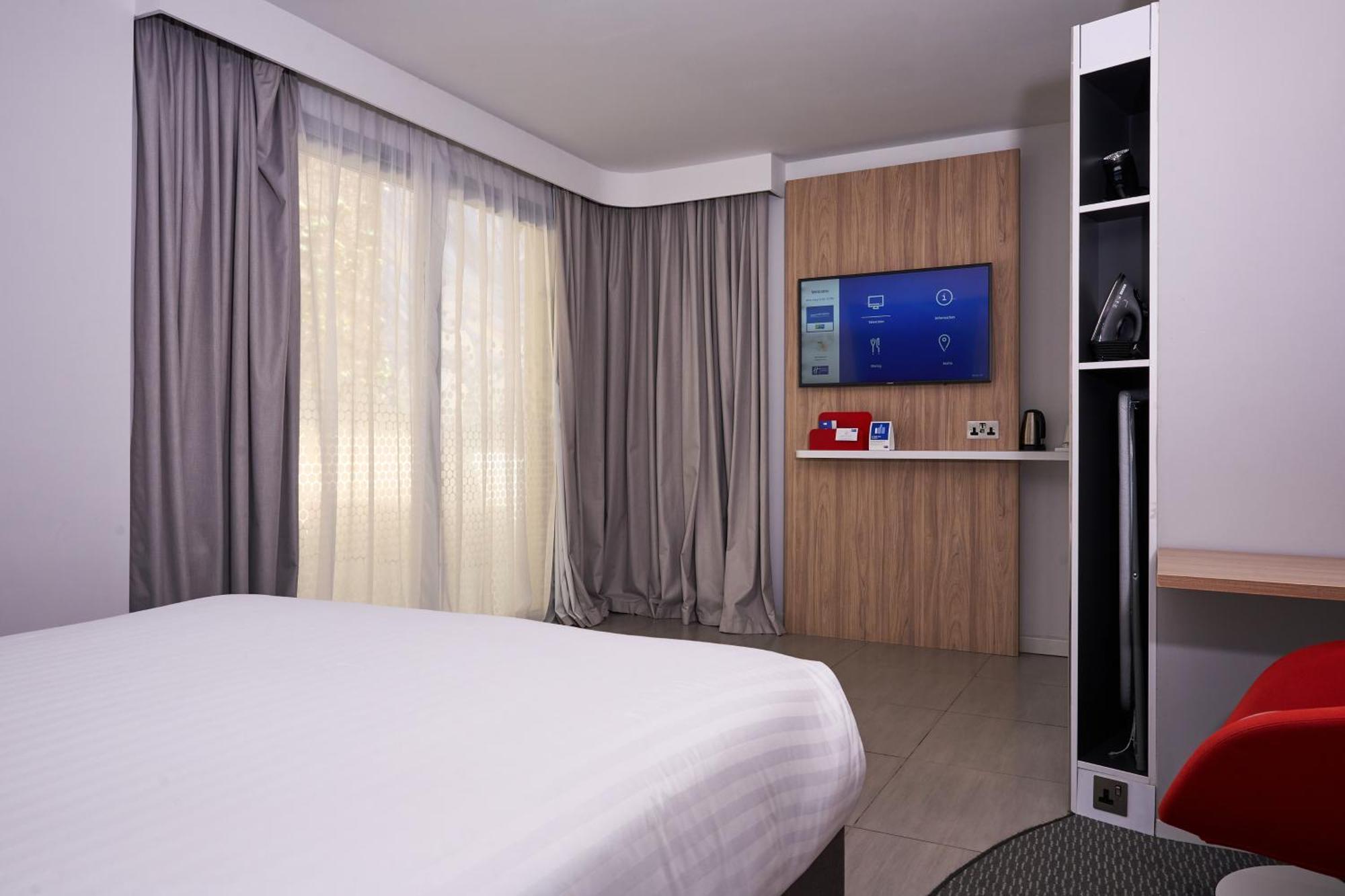 Express - Malta By Ihg St. Julian's